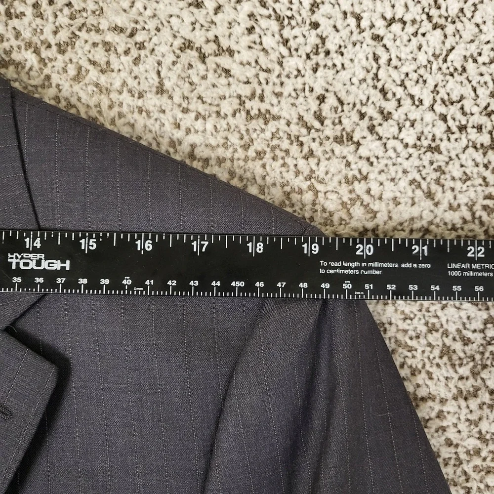 LRL Ralph Lauren Men's‎ Gray Pinstripe 100% Wool Blazer 40R